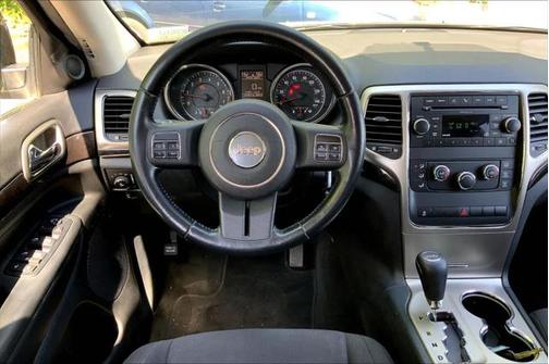 2011 Jeep Grand Cherokee Laredo