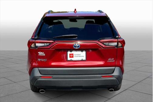 2022 Toyota RAV4 Hybrid XLE Premium