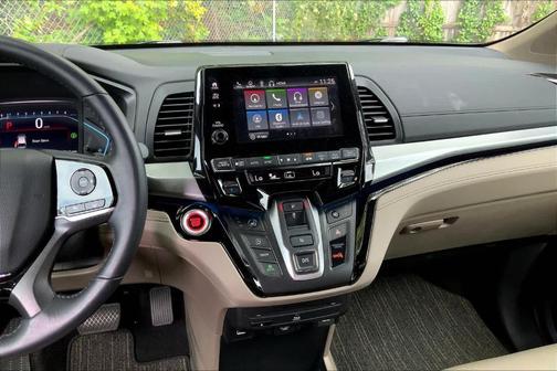 2024 Honda Odyssey Touring