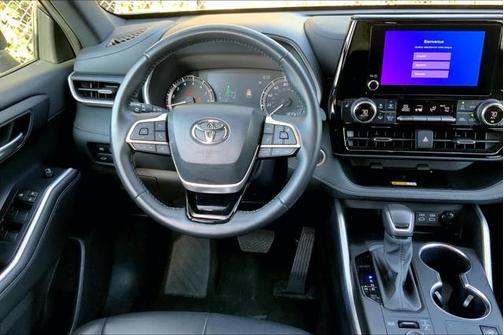 2024 Toyota Highlander XSE