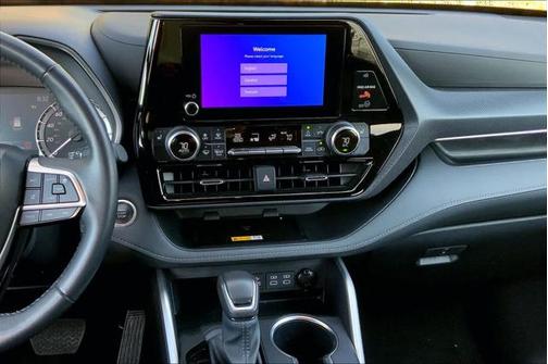 2024 Toyota Highlander XSE