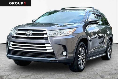 Predawn Gray Mica 2019 Toyota Highlander XLE