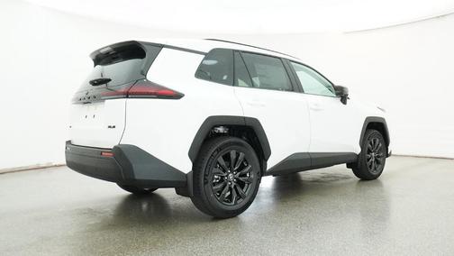 Ice Cap 2026 Toyota RAV4 XLE Premium