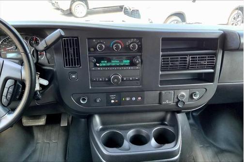 2022 Chevrolet Express 3500 LS