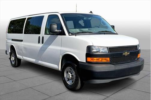 2022 Chevrolet Express 3500 LS