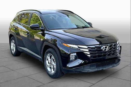 Black Pearl 2024 Hyundai TUCSON SEL