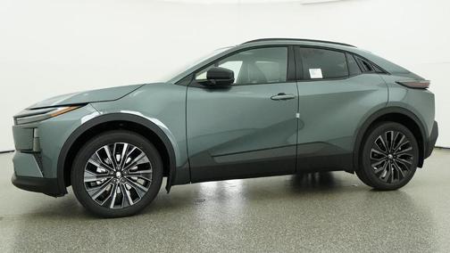 Gray 2026 Toyota C-HR XSE