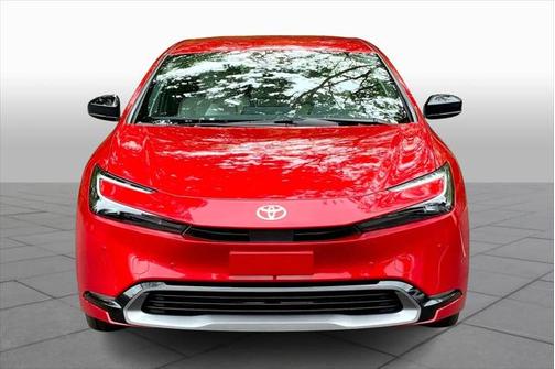 2025 Toyota Prius XLE