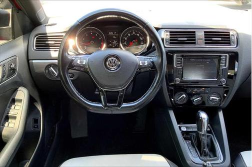 2016 Volkswagen Jetta 1.8T Sport