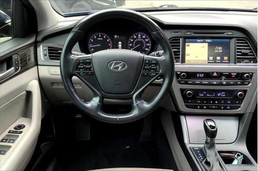 2016 Hyundai SONATA Limited