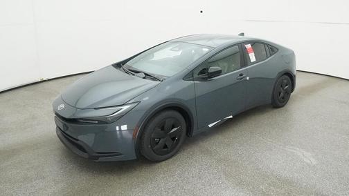 2025 Toyota Prius LE