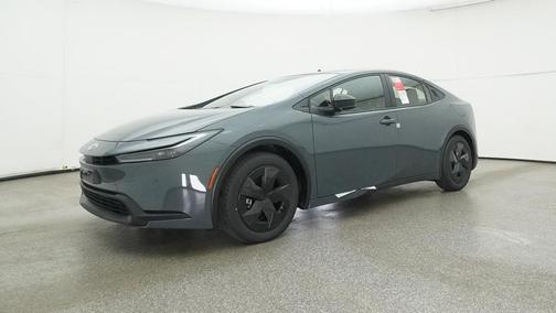 2025 Toyota Prius LE