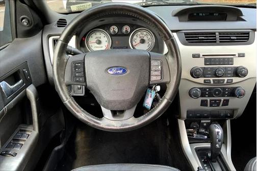 2009 Ford Focus SEL