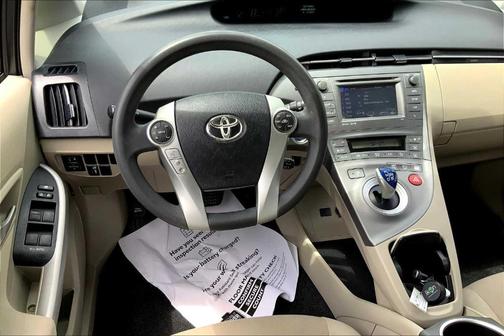 2012 Toyota Prius Two