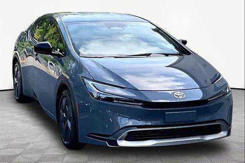 Guardian Gray 2026 Toyota Prius Plug-In Hybrid SE