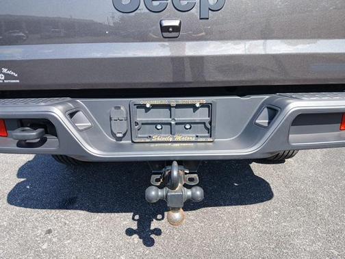 2020 Jeep Gladiator Sport S