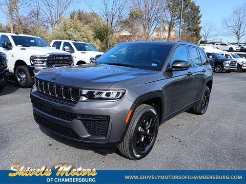 Baltic Gray Metallic Clearcoat 2026 Jeep Grand Cherokee Altitude
