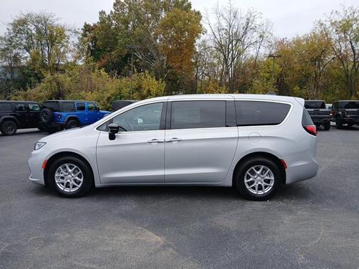 2026 Chrysler Pacifica L