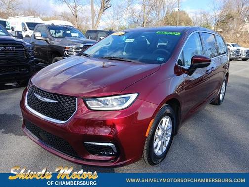 2023 Chrysler Pacifica Touring L