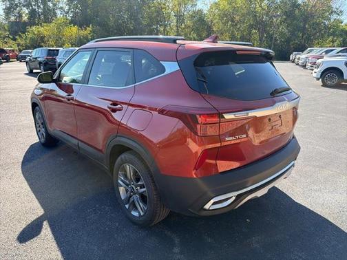 2022 Kia Seltos S