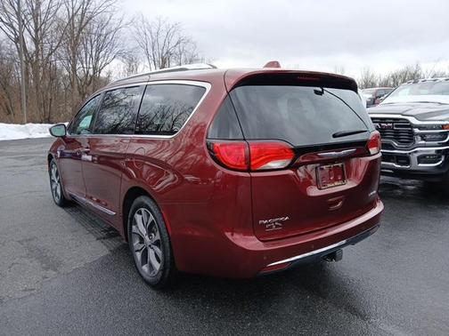 2017 Chrysler Pacifica Limited
