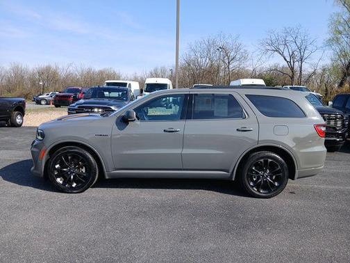 2022 Dodge Durango Orange Sport AWD