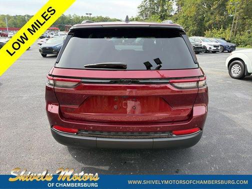 Velvet Red Pearlcoat 2022 Jeep Grand Cherokee Altitude