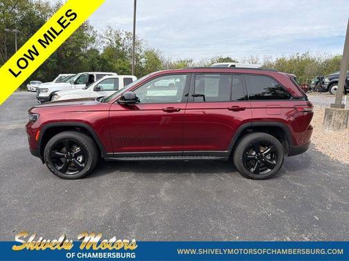 Velvet Red Pearlcoat 2022 Jeep Grand Cherokee Altitude