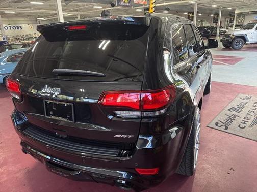2014 Jeep Grand Cherokee SRT