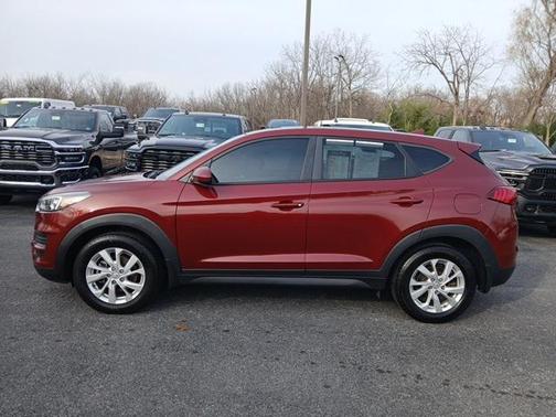 2019 Hyundai TUCSON SE
