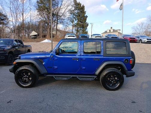 2020 Jeep Wrangler Unlimited Willys 4x4