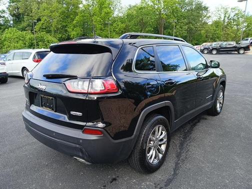 2022 Jeep Cherokee Latitude Lux