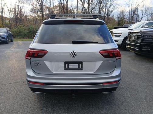 2020 Volkswagen Tiguan 2.0T SE R-Line Black 4MOTION