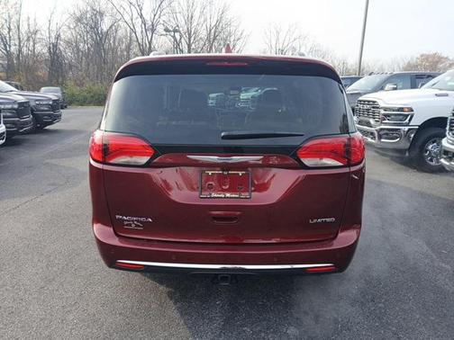 2020 Chrysler Pacifica Limited