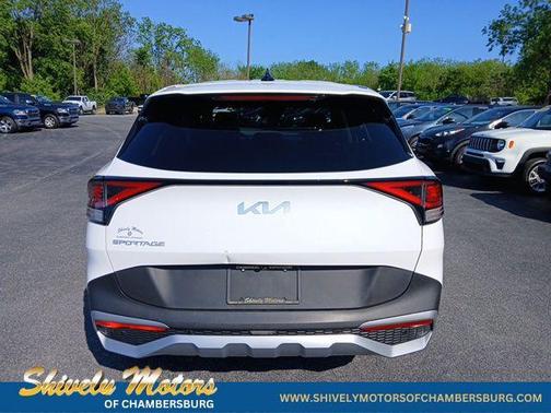 Glacial White Pearl 2023 Kia Sportage EX