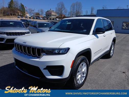 2025 Jeep Grand Cherokee Laredo