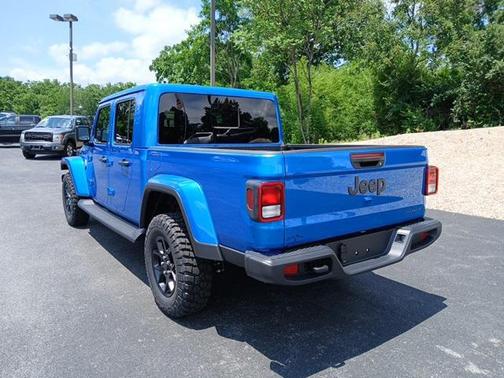 2025 Jeep Gladiator High Tide