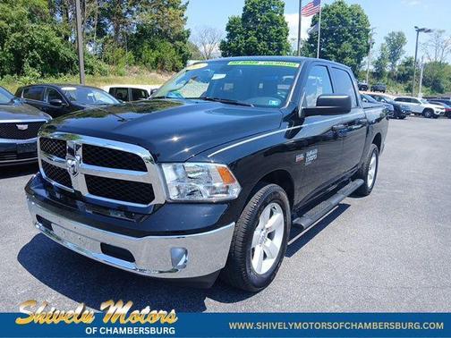 Diamond Black Crystal Pearlcoat 2024 RAM 1500 Tradesman