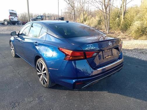 2021 Nissan Altima SR Intelligent AWD