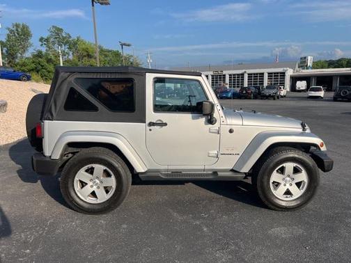 2012 Jeep Wrangler Sahara