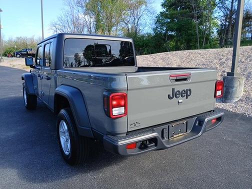 2023 Jeep Gladiator Sport S