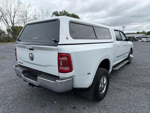 2020 RAM 3500 Big Horn Crew Cab 4x2 8' Box