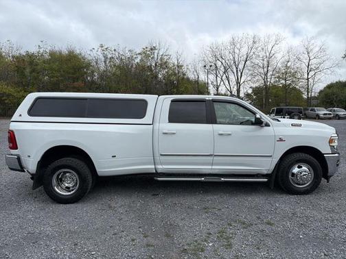2020 RAM 3500 Big Horn Crew Cab 4x2 8' Box