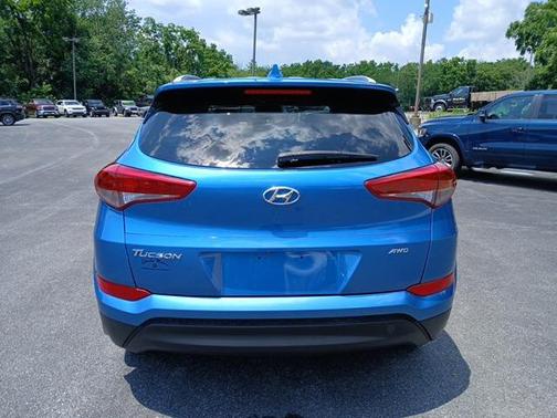 2017 Hyundai TUCSON SE Plus