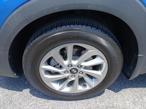 2017 Hyundai TUCSON SE Plus