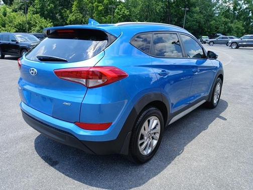 2017 Hyundai TUCSON SE Plus