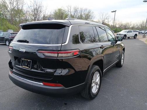 2022 Jeep Grand Cherokee L Laredo