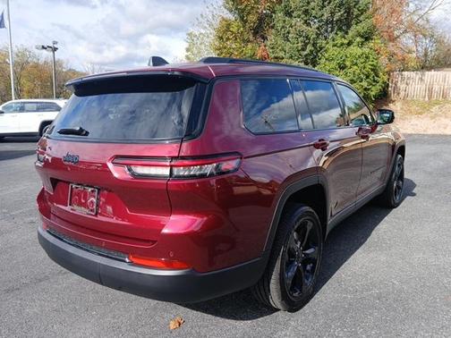 2025 Jeep Grand Cherokee L Altitude