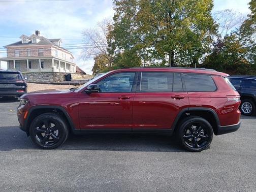2025 Jeep Grand Cherokee L Altitude