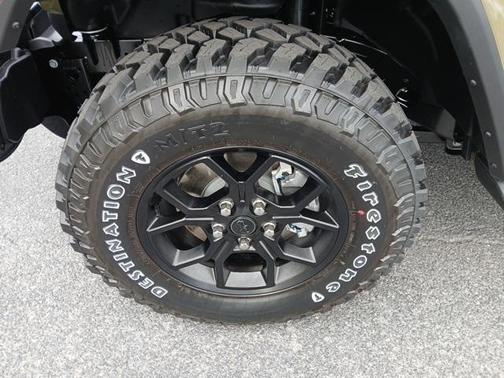 2025 Jeep Gladiator High Tide